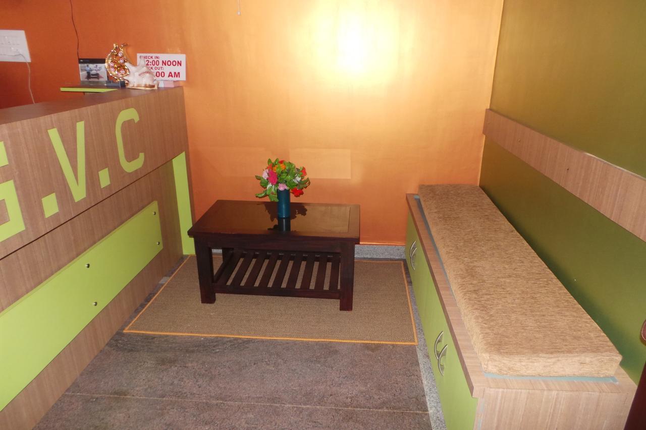 Iroomz Sri Vinayaka Comfort Virajpet Eksteriør bilde